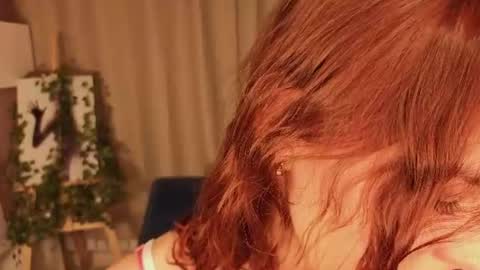 Snapshot of pearlyfichtner chatting on 23, 6, 2026 Floria online show from 23, 6, 2026