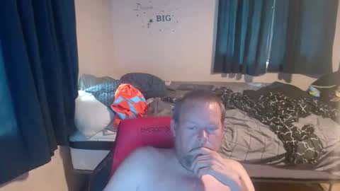 pecker40 online show from 26, 4, 2026