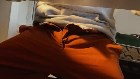 Snapshot of pedroserrano2000 chatting on 5, 12, 2025 PedrOO OO online show from 5, 12, 2025