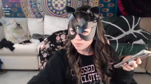 Snapshot of peekclimaxxx chatting on 13, 12, 2024 NEXT CHILL SESH 1130 930pm -ish PEEK online show from 13, 12, 2024