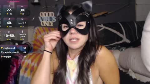 Snapshot of peekclimaxxx chatting on 18, 9, 2025 NEXT CHILL SESH 1130 930pm -ish PEEK online show from 18, 9, 2025