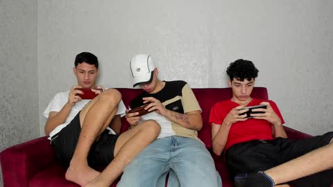 CAIN-19  ALLEN-18 RONALD-18 AUSTIN-18 MOD DANTE online show from 28, 12, 2024