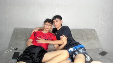 Snapshot of pelusos_mens chatting on 22, 7, 2026 CAIN-19 ALLEN-18 RONALD-18 AUSTIN-18 MOD DANTE online show from 22, 7, 2026