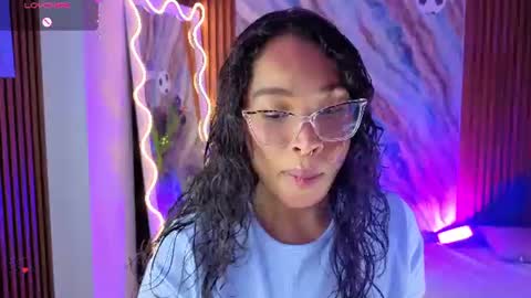 Snapshot of penelope_tay chatting on 7, 7, 2026 penelope online show from 7, 7, 2026