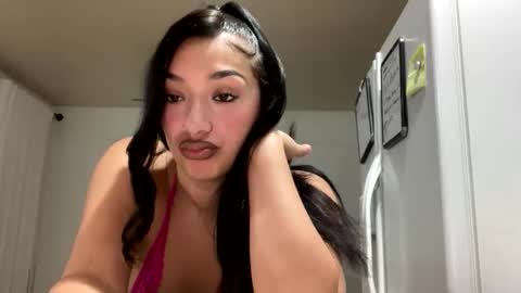 penelopeinwonderland online show from 8, 11, 2025