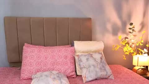 penelophe01 online show from 14, 2, 2026