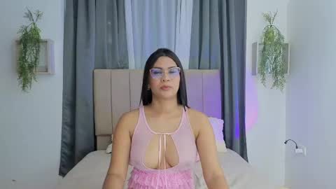 penelophe01 online show from 11, 4, 2026