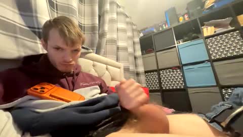 Snapshot of penguin666778 chatting on 19, 12, 2025 Penguin online show from 19, 12, 2025