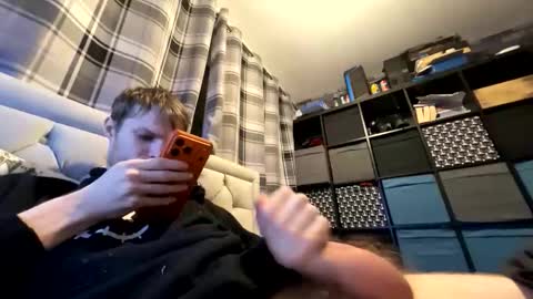 Snapshot of penguin666778 chatting on 22, 12, 2025 Penguin online show from 22, 12, 2025