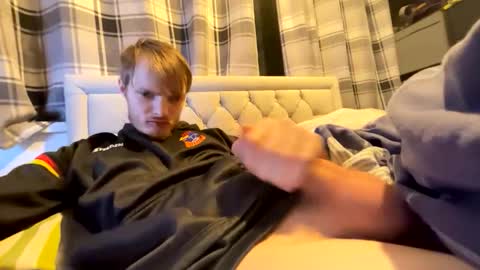 Snapshot of penguin666778 chatting on 13, 2, 2026 Penguin online show from 13, 2, 2026