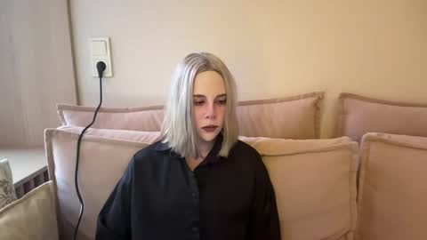 Snapshot of pennilinko chatting on 29, 5, 2026 Alya online show from 29, 5, 2026