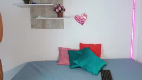 Snapshot of penny_lovee1 chatting on 2, 12, 2024 penny online show from 2, 12, 2024