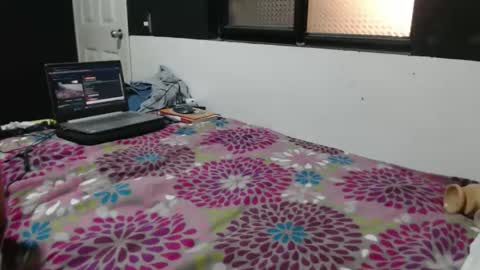 pepe39 online show from 8, 4, 2026