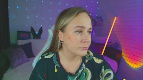 Dia  online show from 10, 1, 2025