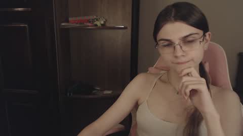 Farida online show from 7, 2, 2025