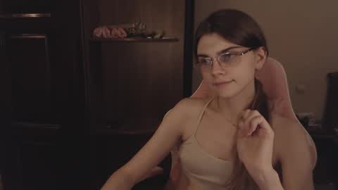 Farida online show from 21, 2, 2025