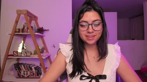 Sarah Ana Banana online show from 14, 1, 2025