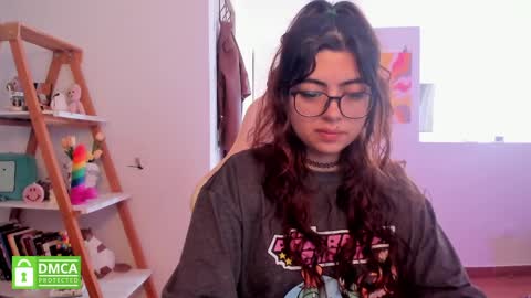 Sarah Ana Banana online show from 9, 4, 2026