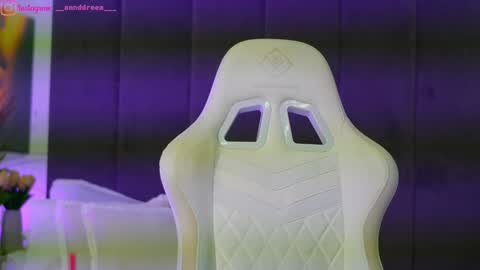 Snapshot of perfectt33n chatting on 15, 12, 2025 Dee online show from 15, 12, 2025