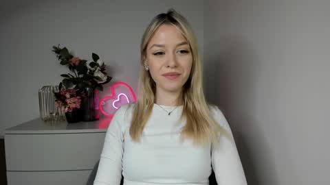 Cindy online show from 30, 12, 2024