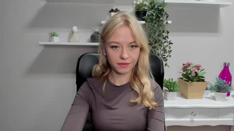 Cindy online show from 17, 2, 2025