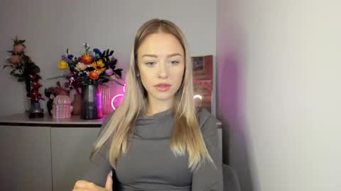 Cindy online show from 6, 10, 2025