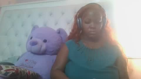 Snapshot of periwinkle20 chatting on 4, 4, 2026 Taurus online show from 4, 4, 2026
