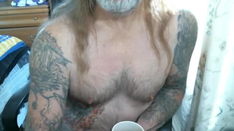 perkymalenipples online show from 19, 2, 2025