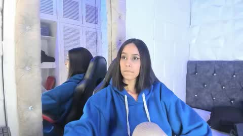 perla dl online show from 3, 2, 2026