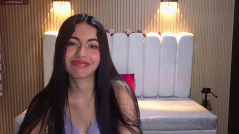 perla_lovely online show from 18, 4, 2026