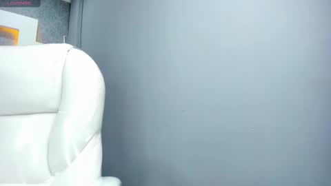 Snapshot of perlaevansx chatting on 13, 9, 2025 PERLA online show from 13, 9, 2025