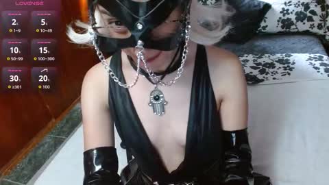 persefone_fire online show from 16, 10, 2025