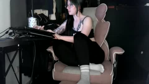 Persephone online show from 31, 7, 2026