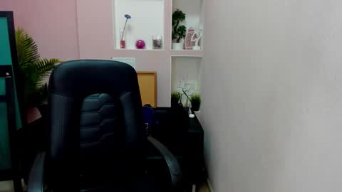 horror flying on the wings of the night.... online show from 11, 1, 2026