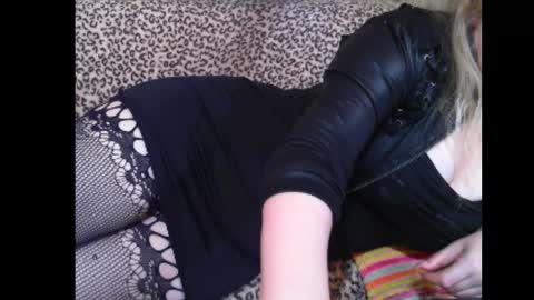 Snapshot of pervdomx chatting on 7, 1, 2025 Lady K online show from 7, 1, 2025