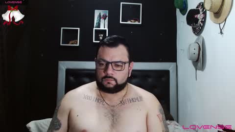 Snapshot of perverseveteranmanxxx chatting on 28, 12, 2024 Carlos online show from 28, 12, 2024