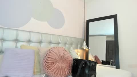 Lizza online show from 1, 3, 2025