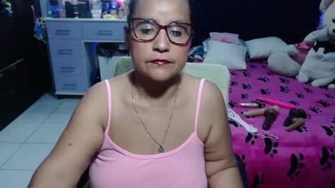 Snapshot of pervert_mommy_x chatting on 9, 7, 2026 SAMY online show from 9, 7, 2026