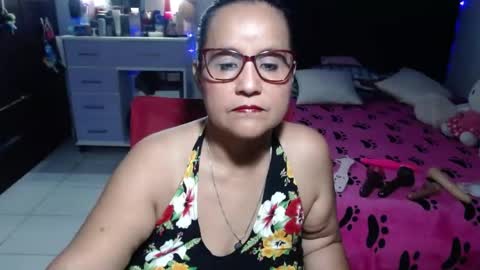 Snapshot of pervert_mommy_x chatting on 13, 7, 2026 SAMY online show from 13, 7, 2026