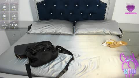 Snapshot of pervert_pantyhose chatting on 2, 12, 2024 Kimberly online show from 2, 12, 2024