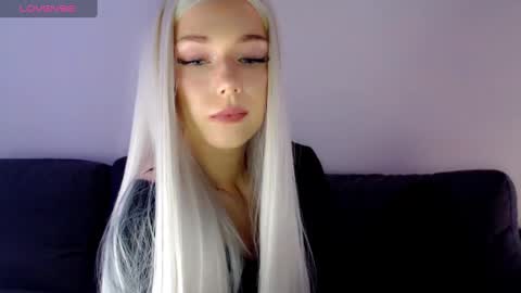 Snapshot of pervyblonde chatting on 3, 1, 2025 Isabella online show from 3, 1, 2025
