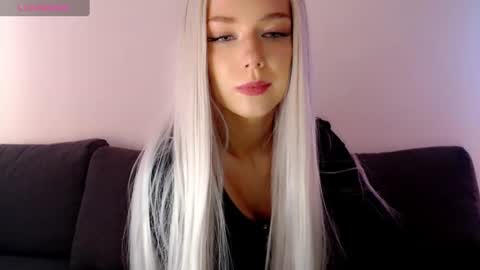 Snapshot of pervyblonde chatting on 13, 2, 2025 Isabella online show from 13, 2, 2025