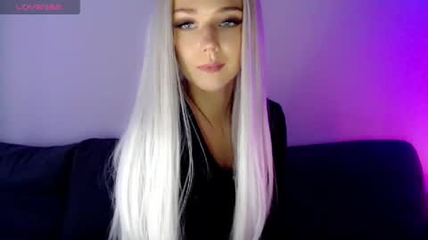 Snapshot of pervyblonde chatting on 28, 2, 2025 Isabella online show from 28, 2, 2025