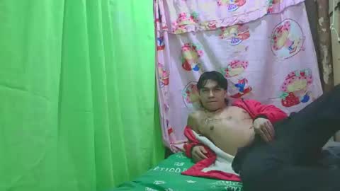 peteresmitd17 online show from 14, 12, 2025