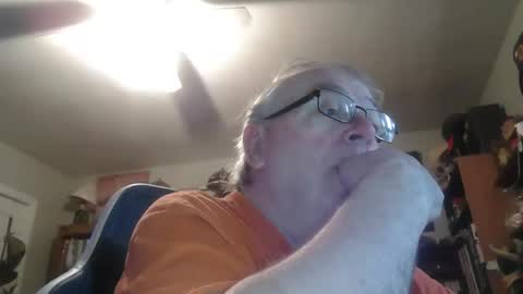 Snapshot of peterinohio57 chatting on 2, 5, 2026 peterinohio57 online show from 2, 5, 2026