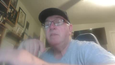 Snapshot of peterinohio57 chatting on 9, 7, 2026 peterinohio57 online show from 9, 7, 2026