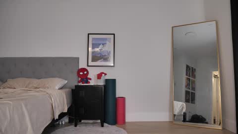 Peter Parker online show from 22, 9, 2025