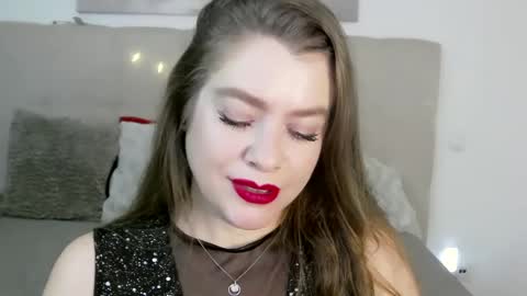 Snapshot of petersemily chatting on 8, 12, 2024 Peters Emily online show from 8, 12, 2024