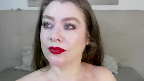 Snapshot of petersemily chatting on 8, 2, 2025 Peters Emily online show from 8, 2, 2025