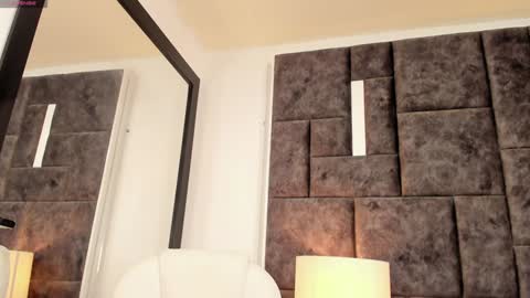 Snapshot of petit_rosseowo chatting on 13, 12, 2024 Im Rosse but u can call me Rossie or Rosita . online show from 13, 12, 2024